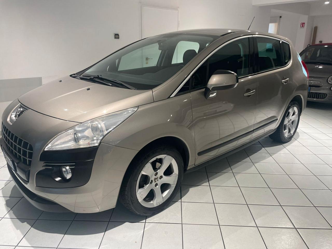 Peugeot 3008 1.6 HDi 110CV Business