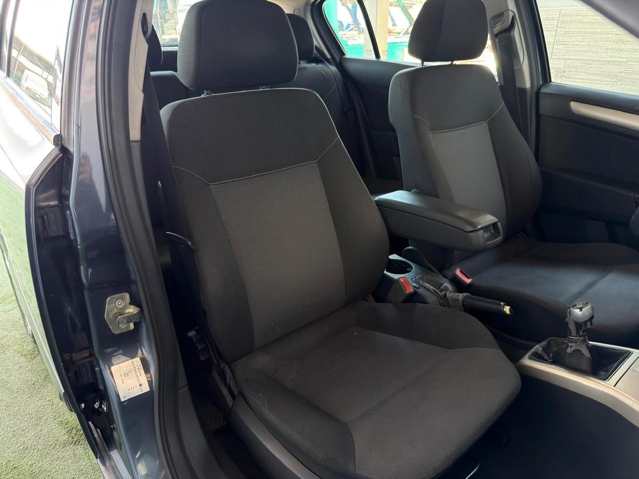 Opel Astra 1.4 16V GPL-TECH 5 porte Enjoy