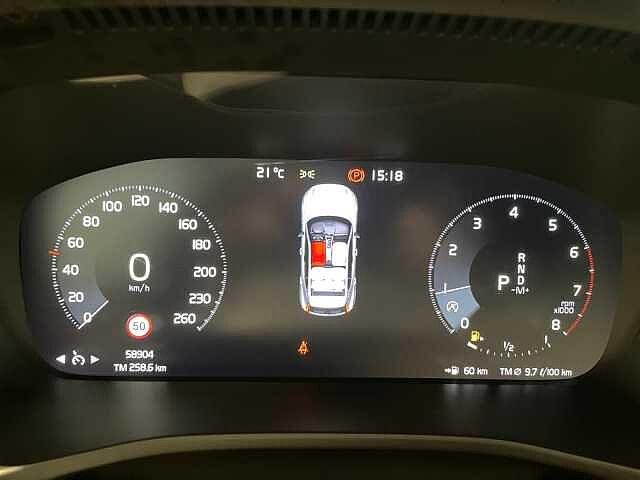 Volvo XC40 T3 1.5 163CV Geartronic R-design - IVA ESPOSTA
