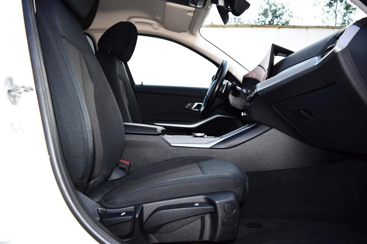 Bmw 318 d Touring Mhev 48v Steptronic Business Advantage