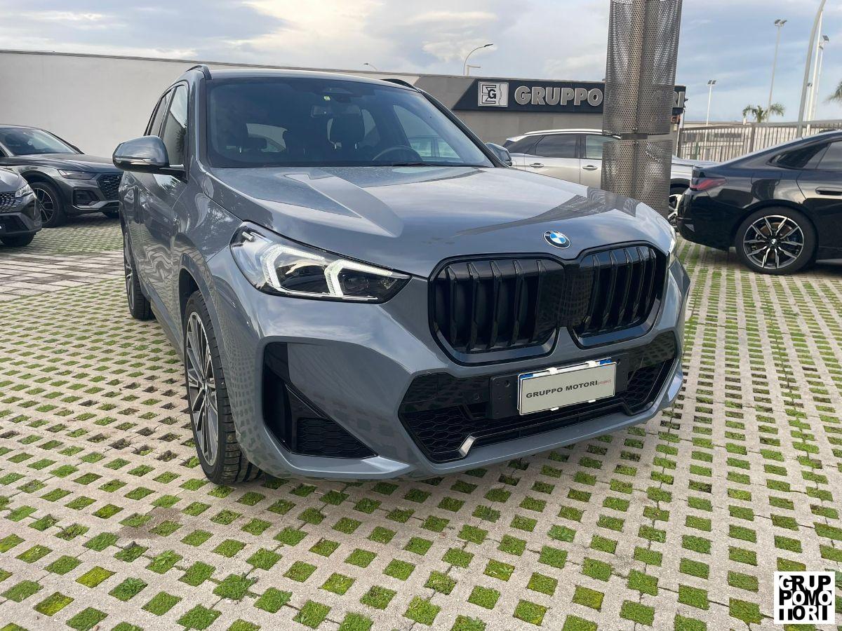 BMW - X1 - sDrive18i Msport