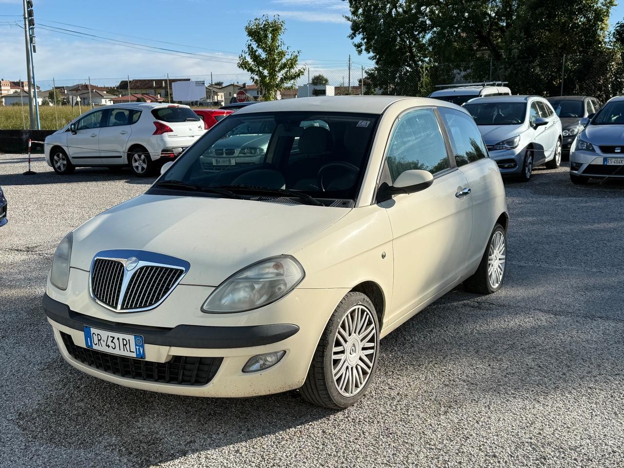 Lancia Ypsilon 1.2 Argento