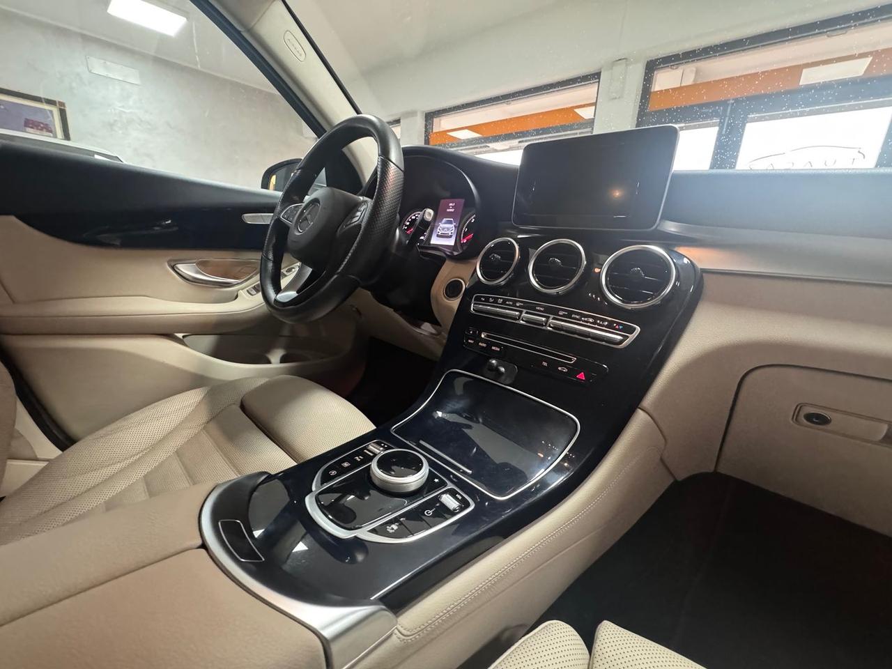 Mercedes-Benz GLC 250 Premium GLC 250 D 4mat #7375