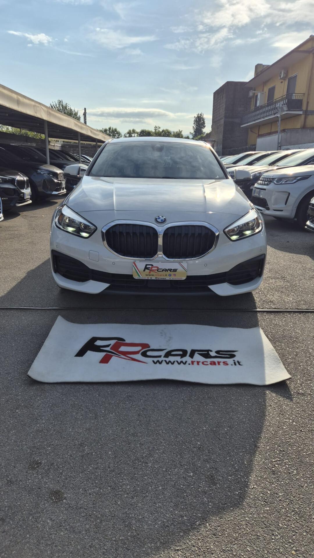 Bmw 116 116d 5p. Business Advantage