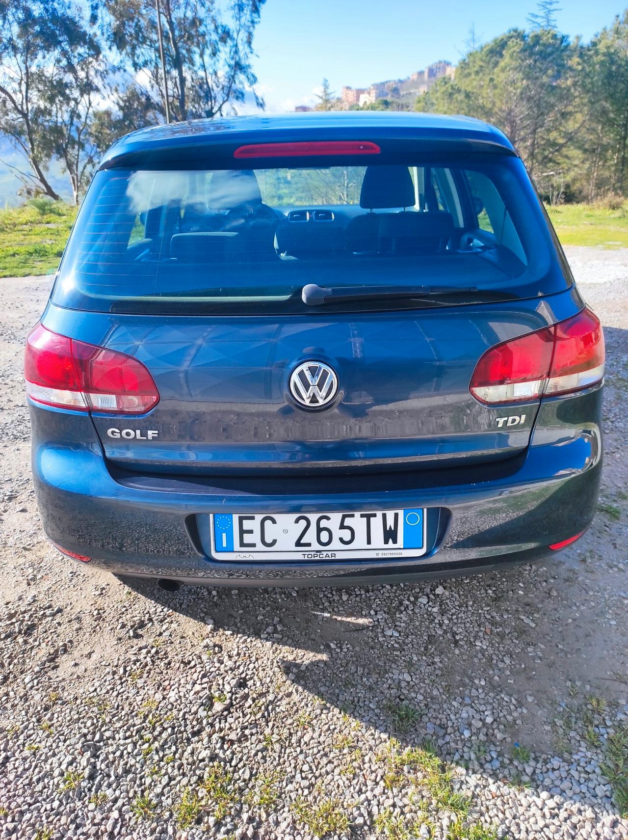 Volkswagen Golf 1.6 TDI DPF 5p. Highline