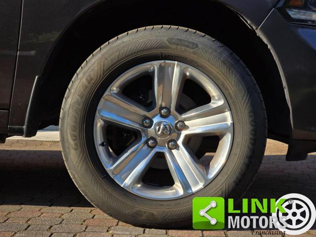 DODGE RAM 1500 5.7 HEMI V8 395 CV Automatic Gancio Traino