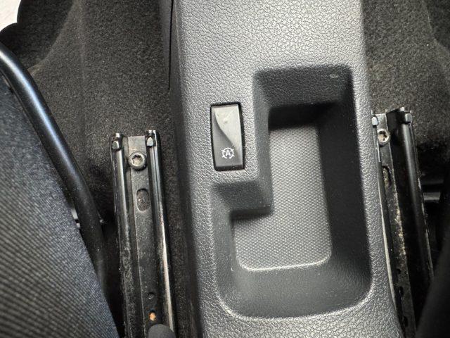 DACIA Logan MCV 0.9 TCe 12V 90CV TurboGPL Start&Stop Lauréate
