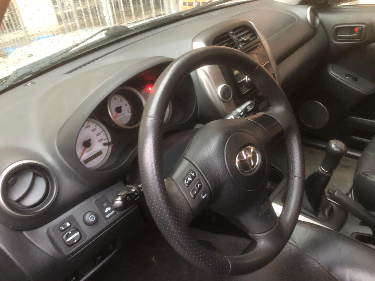 Toyota RAV 4 RAV4 2.0 Tdi D-4D ISCRITTA ASI TETTO APRIBILE