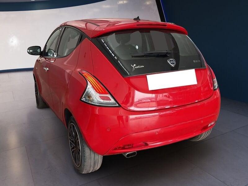 Lancia Ypsilon III 2015 1.0 hybrid Gold s&s 70cv