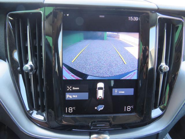 VOLVO XC60 D4 AWD Business