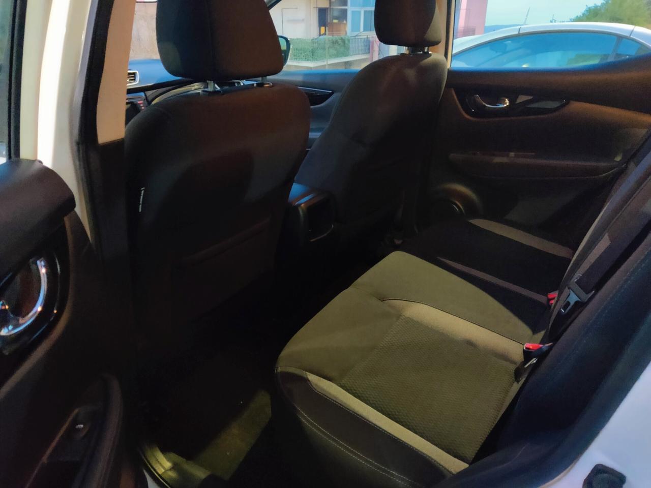 Nissan Qashqai 1.5 dCi Business