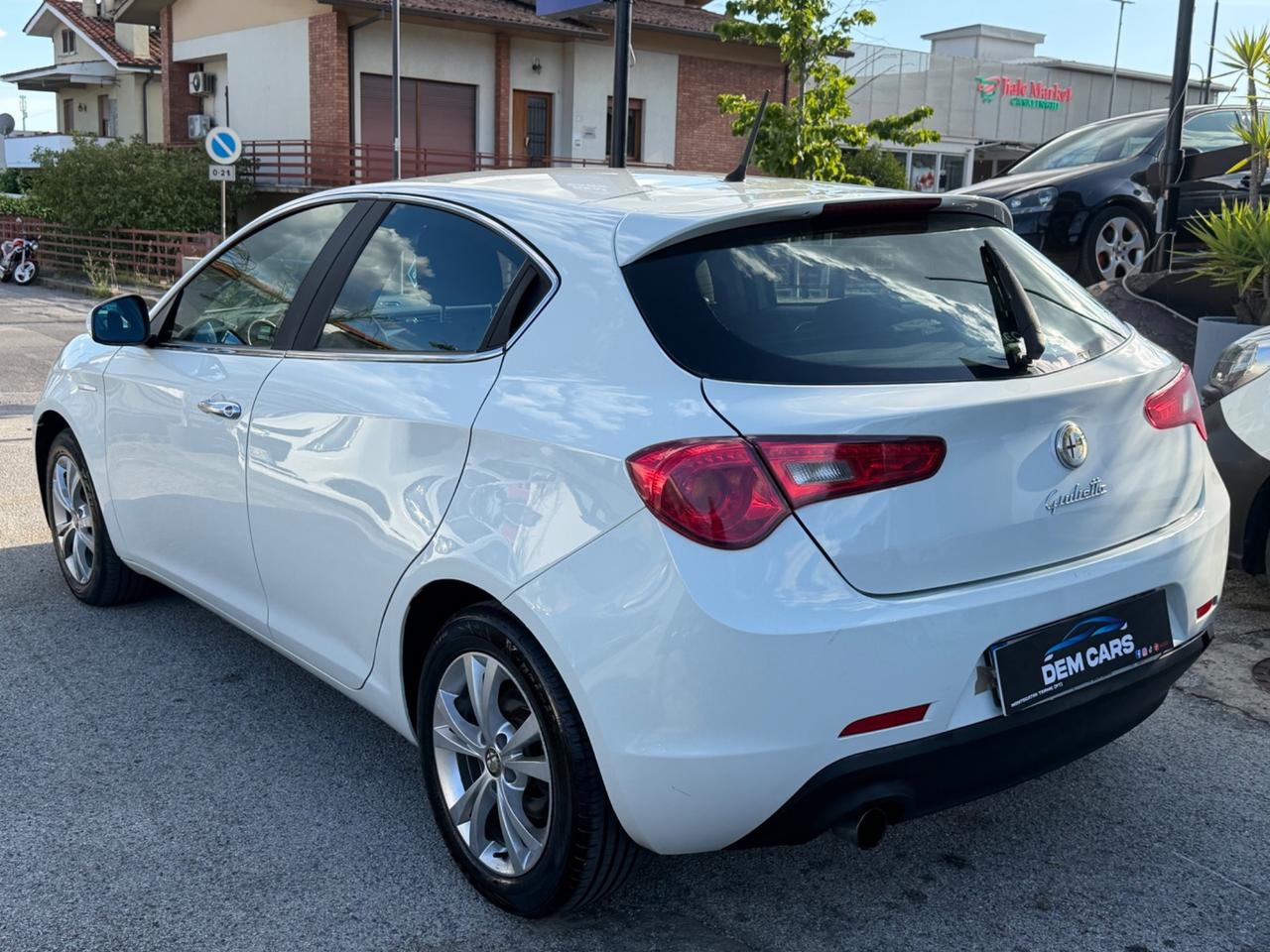 Alfa Romeo Giulietta 1.6 JTDm-2 105 CV Exclusive