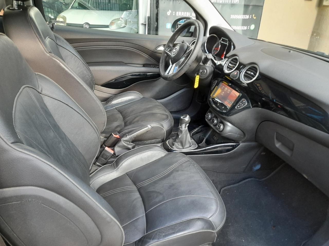 Opel Adam 1.4 87 CV GPL Tech Unlimited