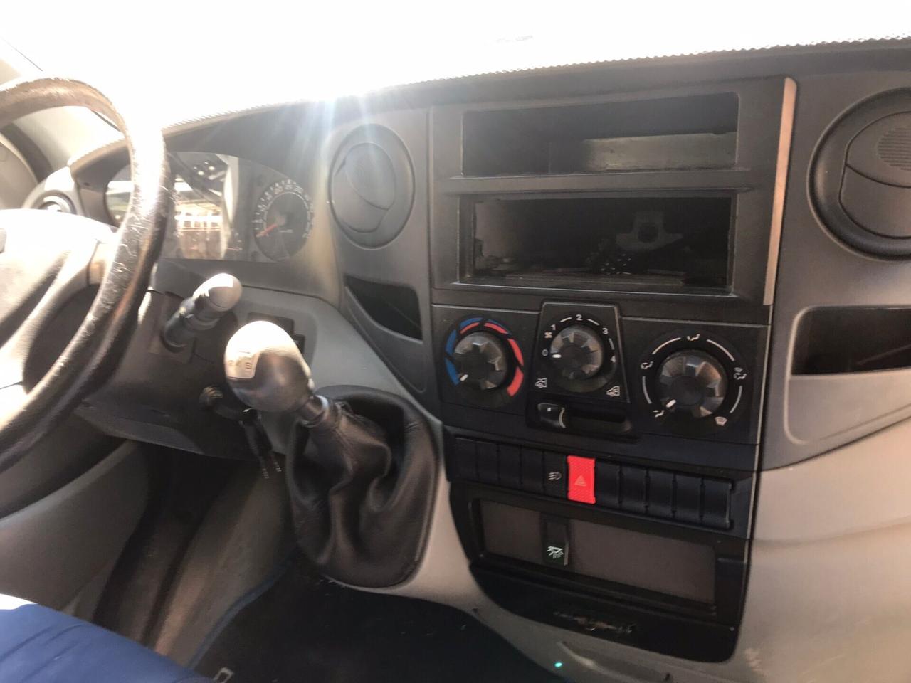 IVECO DAILY 35 C15 CELLA FRIGO ATP 12/2027