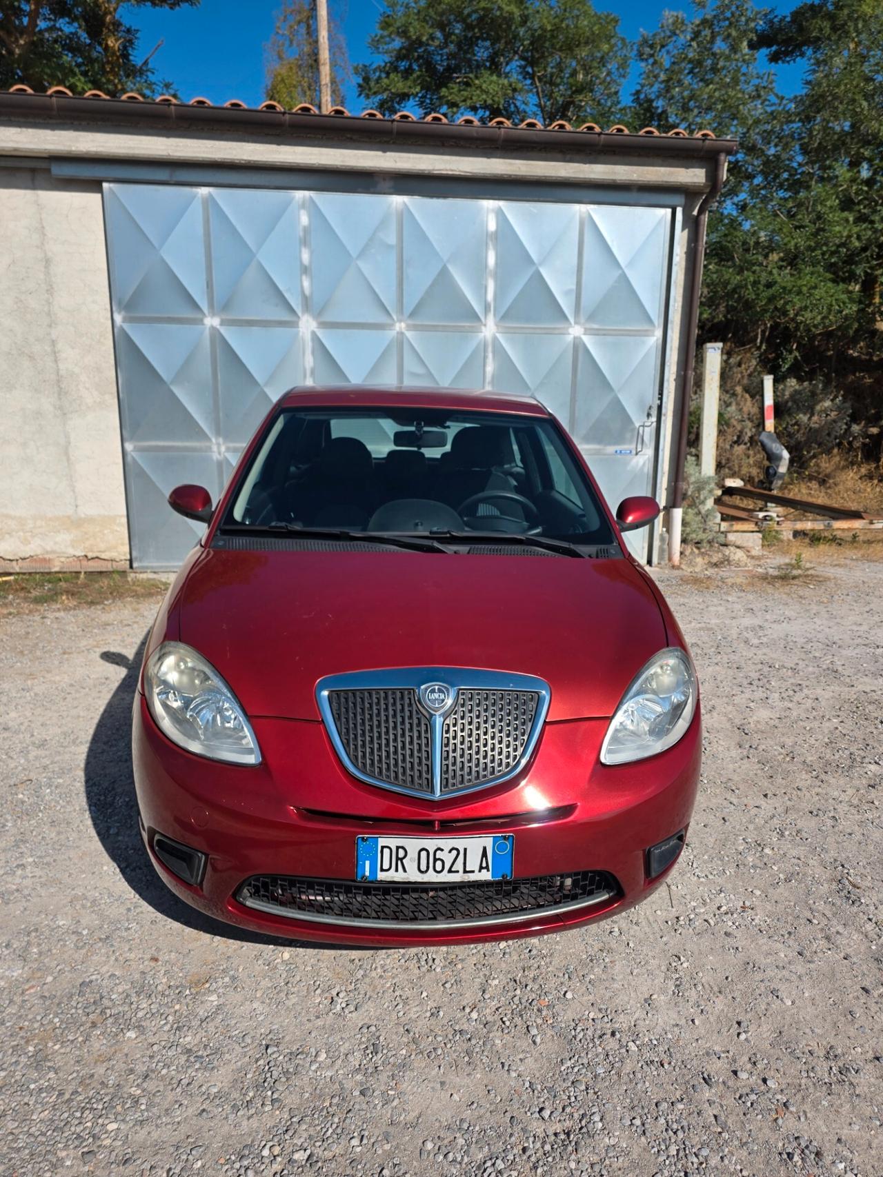Lancia Ypsilon 1.2 Argento