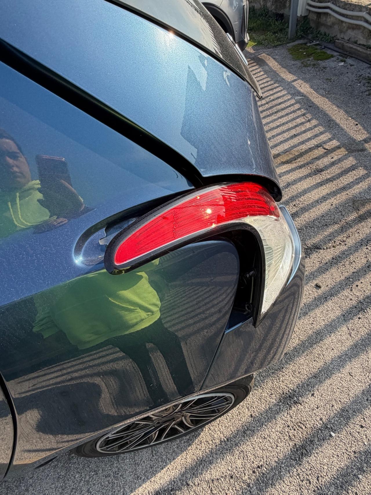 Lancia Ypsilon 1.0 70CV Hybrid Gold