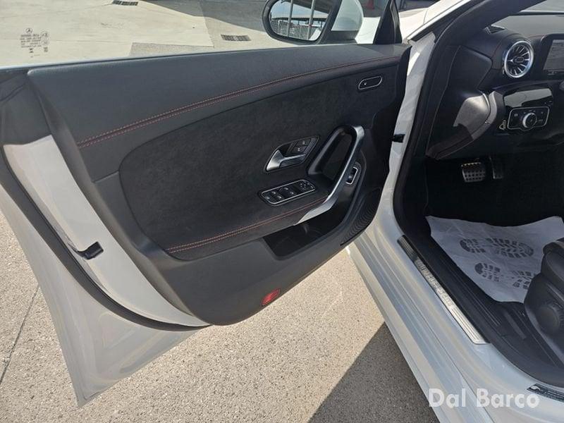 Mercedes-Benz CLA S.Brake CLA 200 d Automatic Shooting Brake AMG Line Premium