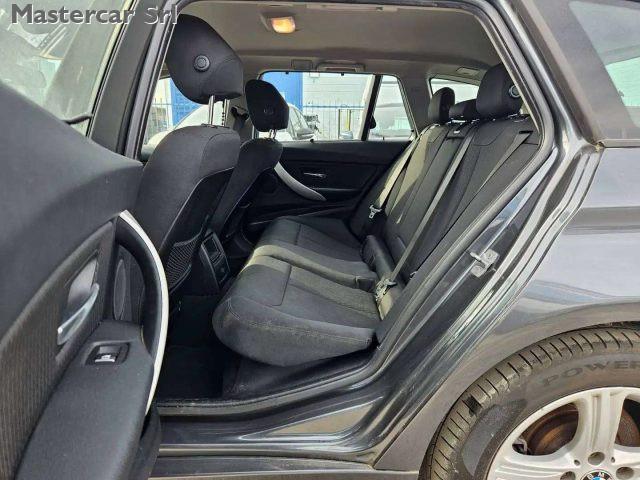 BMW 320 320d xDrive Business Adv. Touring aut. - GV219KS