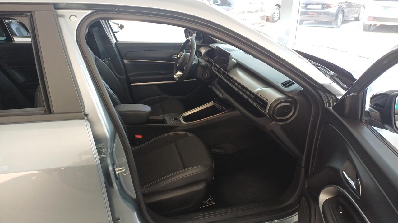 Jeep Avenger 1.2 Turbo 100 CV MHEV Summit