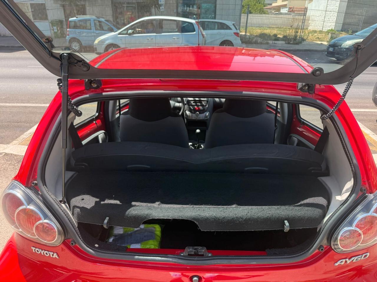 Toyota Aygo 1.0 12V VVT-i 5 porte