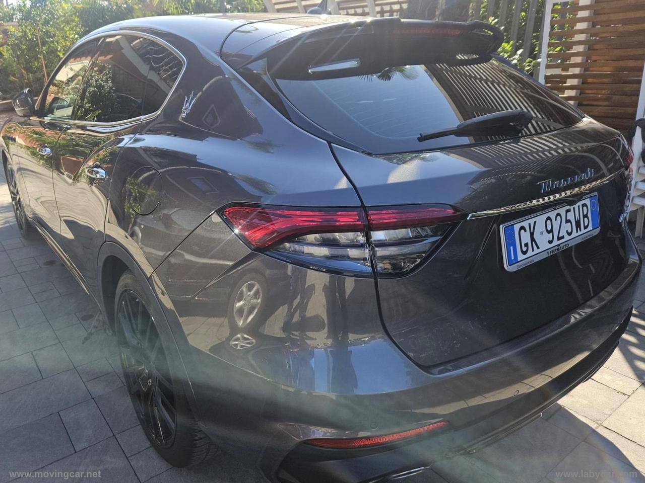 MASERATI Levante 330 CV MHEV AWD GT