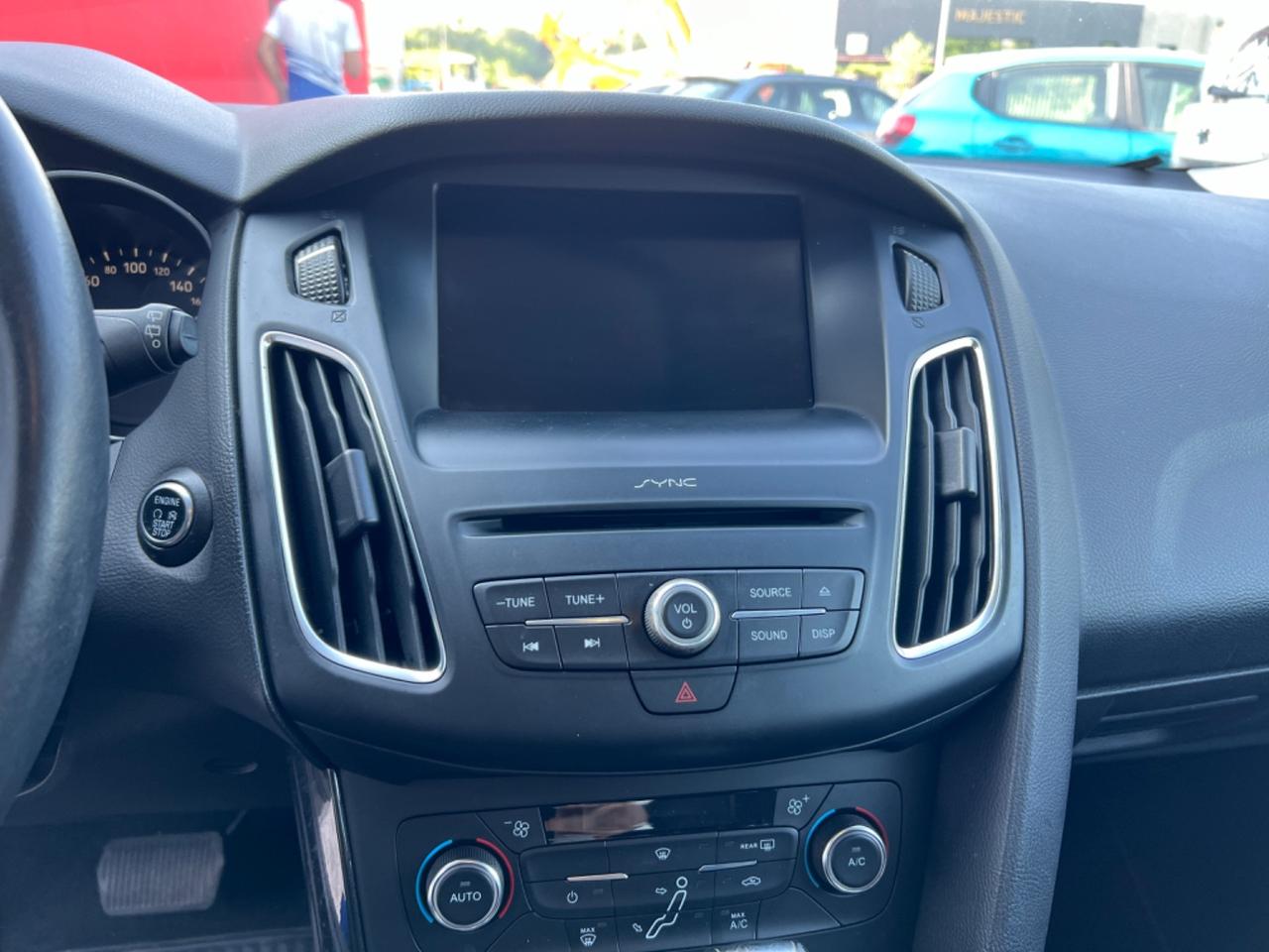Ford Focus 1.5 TDCi 120 CV Start&Stop Powershift Titanium