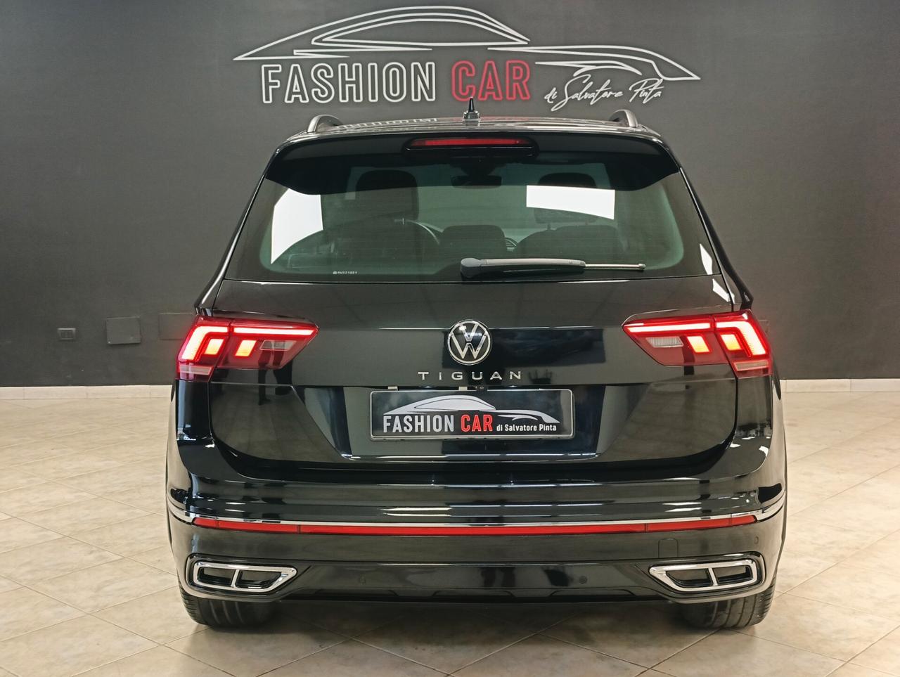 Volkswagen Tiguan 2.0 TDI 150 CV SCR DSG R-Line