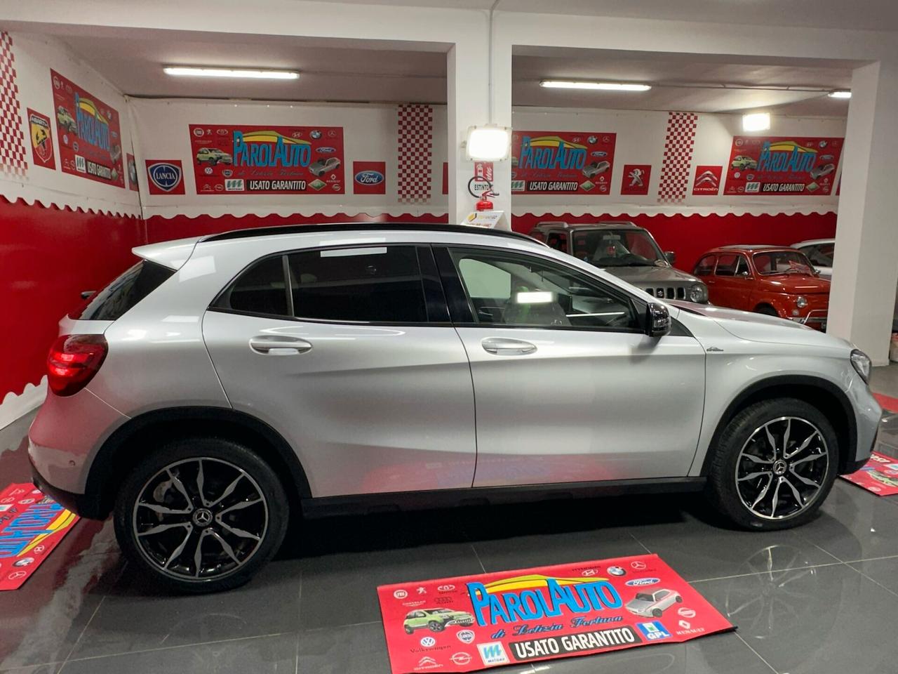 Mercedes GLA 2.1 136cv 200 d Premium - 2019