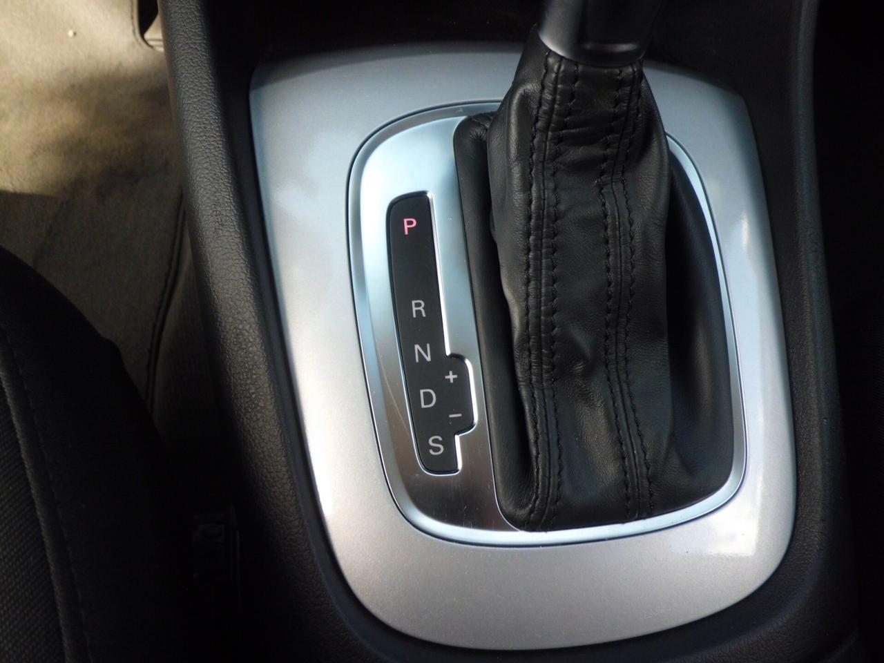 Audi Q3 2.0 TDI 120 CV S-LINE- STRONIC