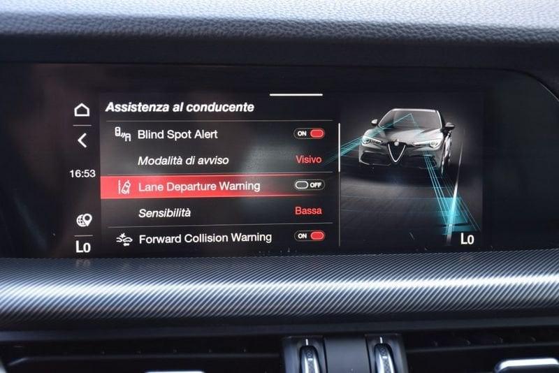 Alfa Romeo Stelvio 2.2 Turbodiesel 160 CV AT8 RWD Sprint