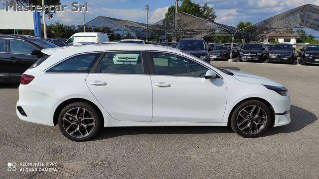 KIA Ceed SW / cee'd SW III 2022 SW 1.6 crdi mhev Business