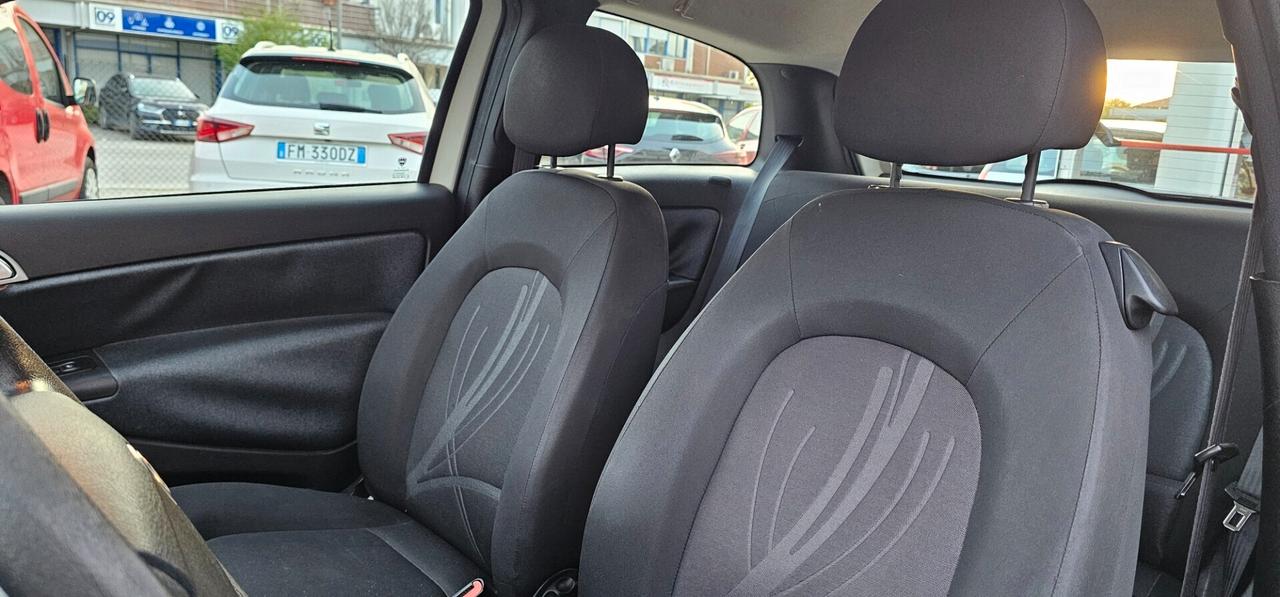 Lancia Ypsilon 1.2 GPL Ecochic Platinum