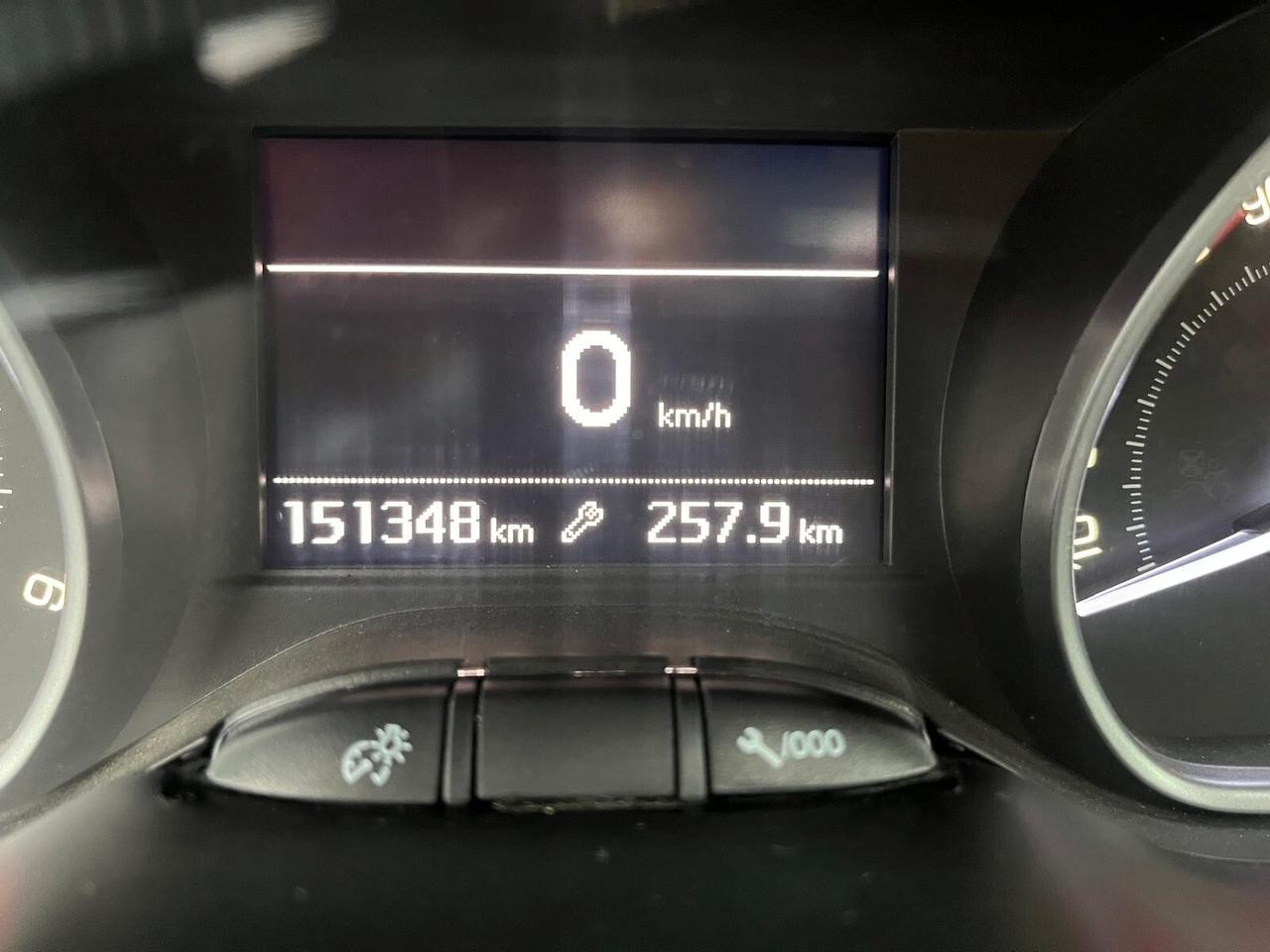 Peugeot 208 BlueHDi 75 5 porte Allure