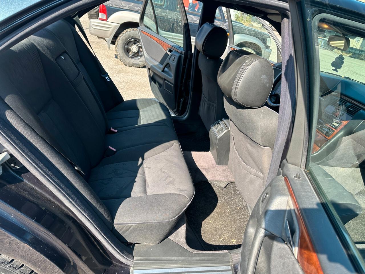 Mercedes-benz E 200 Benzina/GPL cat Elegance