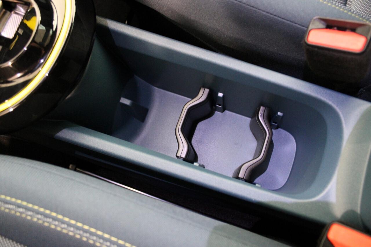 FIAT Grande Panda 1.2 Hybrid La Prima - 2025