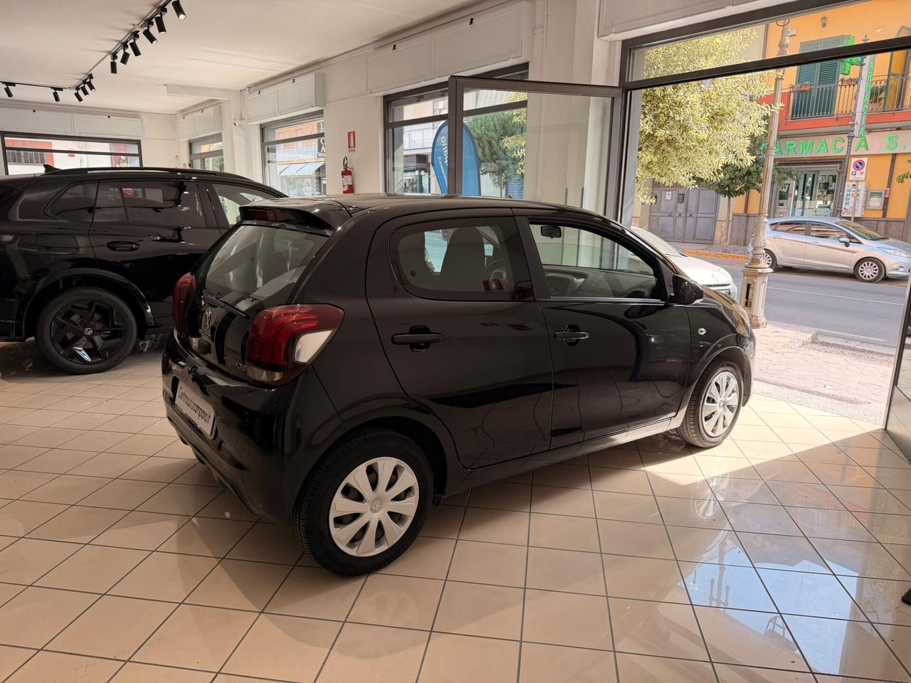 Peugeot 108 5p 1.0 Active - cambio automatico