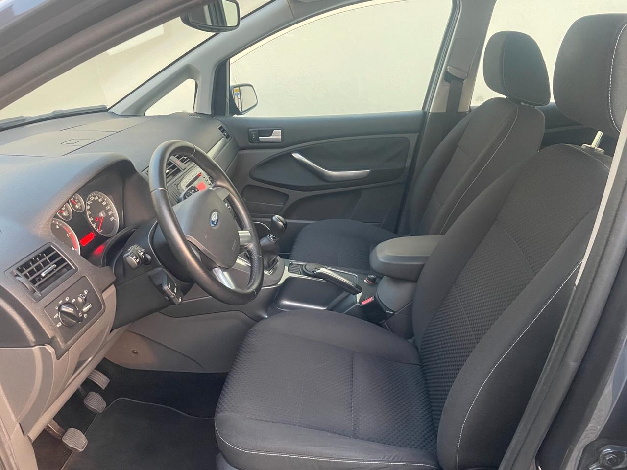 Ford C-Max 1.6 TDCi 90 CV Titanium - unicoprop.