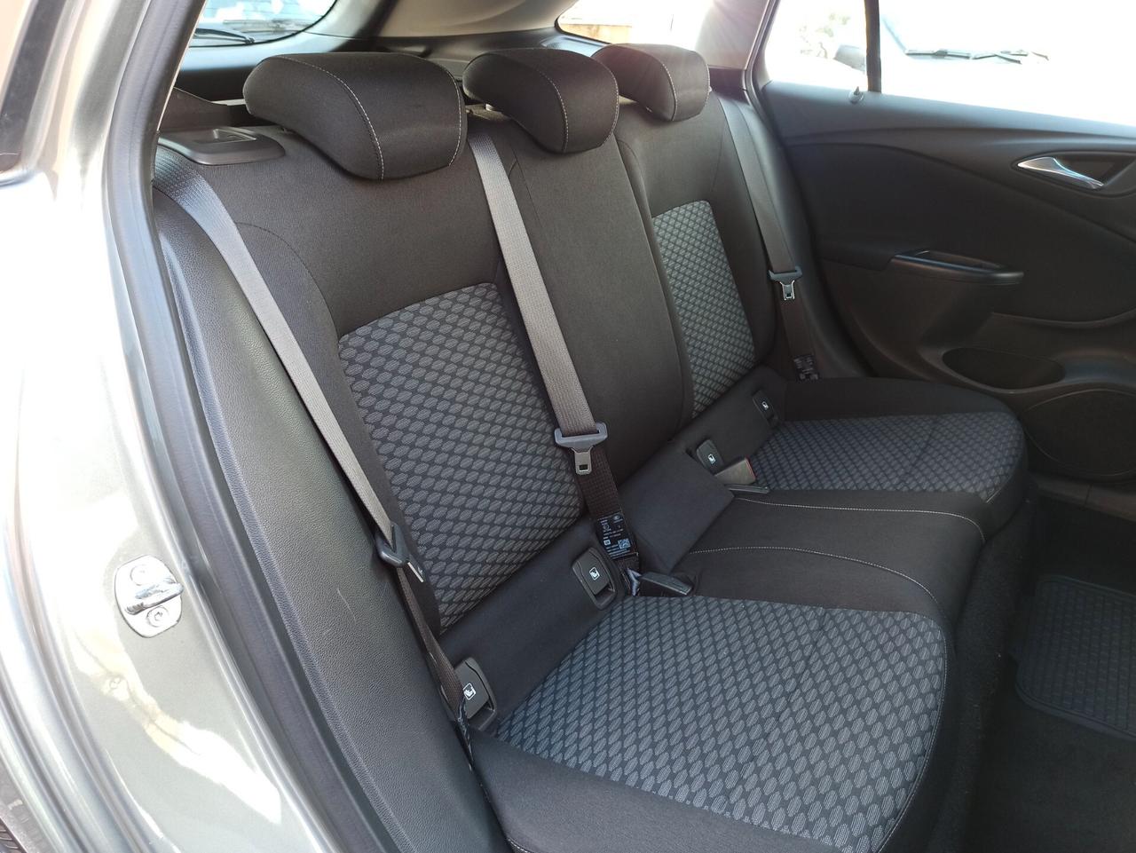 Opel Astra 1.6 CDTi Sw Sports Tourer Advance