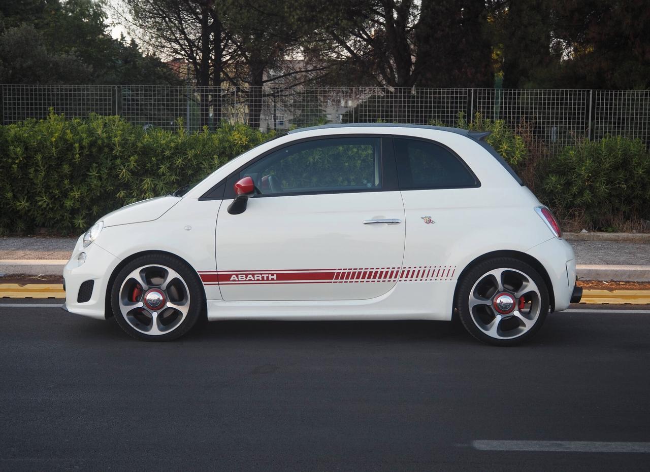 Abarth 500 C 1.4 Turbo T-Jet MTA