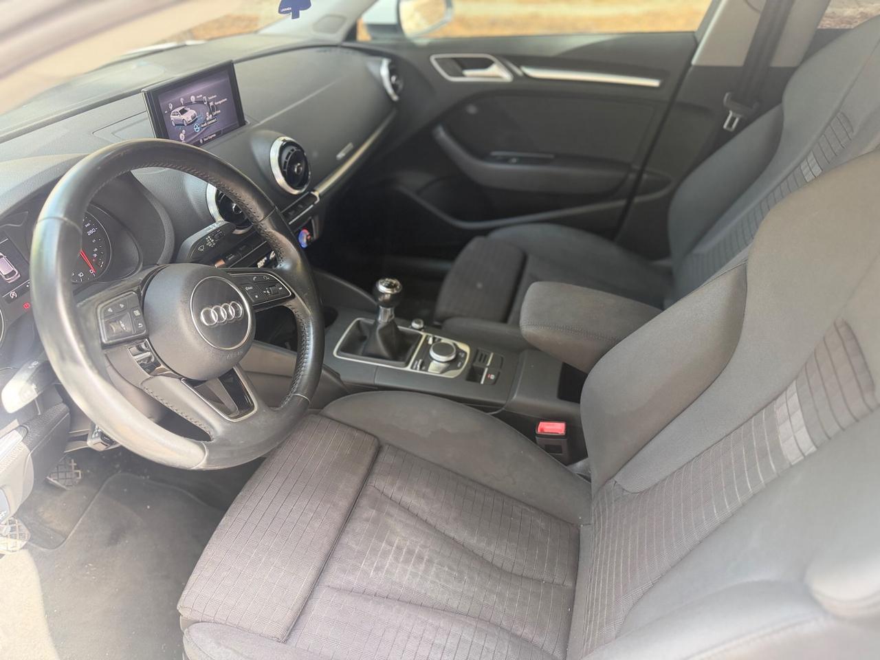 Audi A3 SPB 1.6 TDI 116 CV Sport
