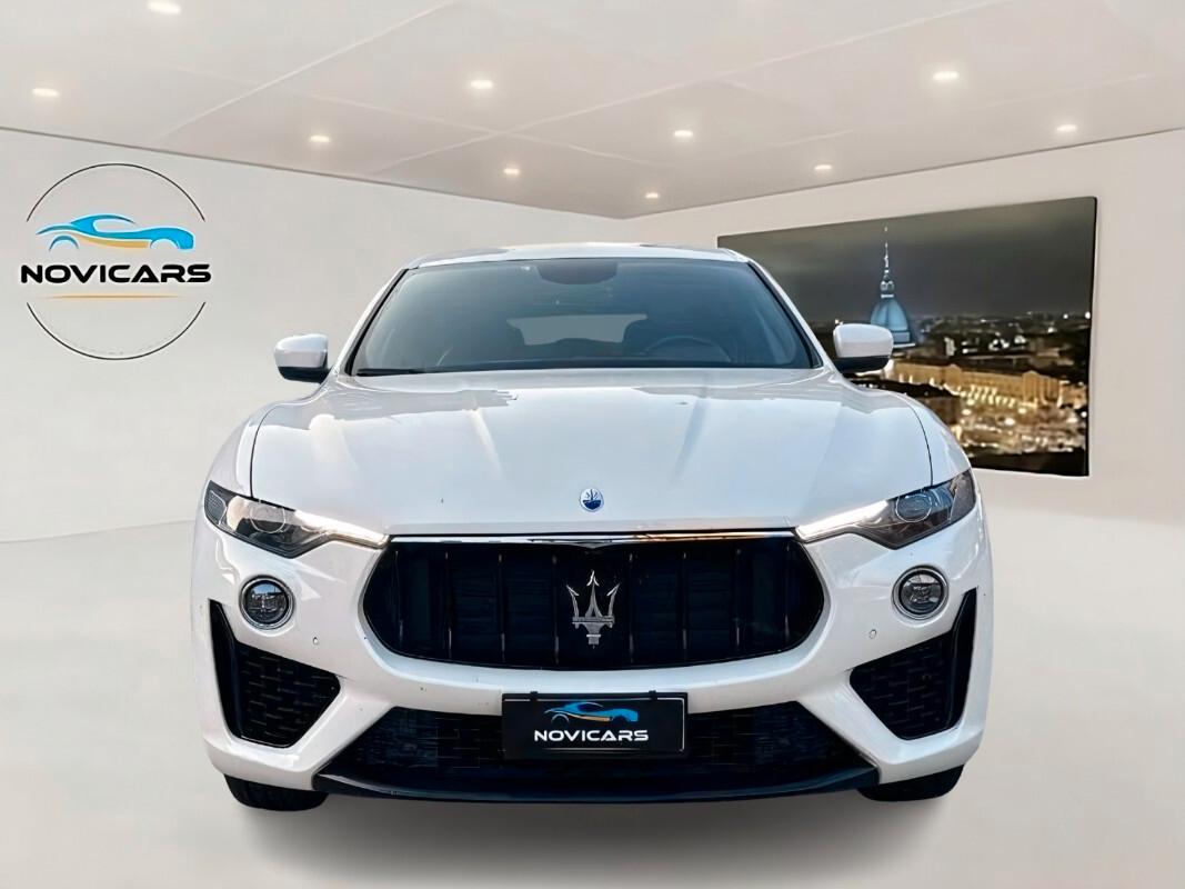 Maserati Levante 3.0 V6 Gransport 250 cv Auto