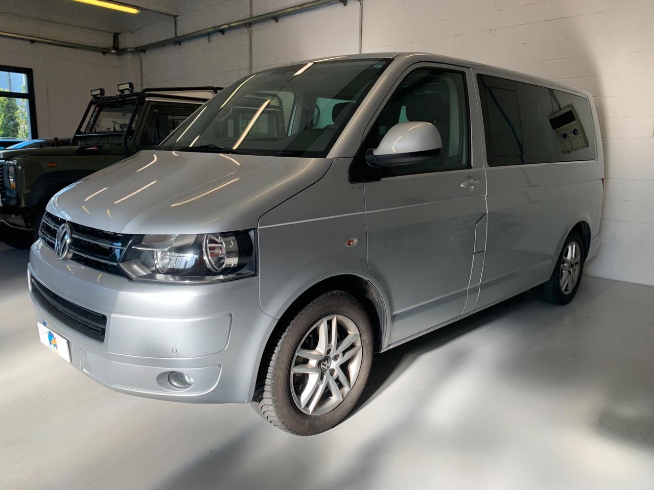 Volkswagen Multivan 2.0 BiTDI 180CV Comfortline