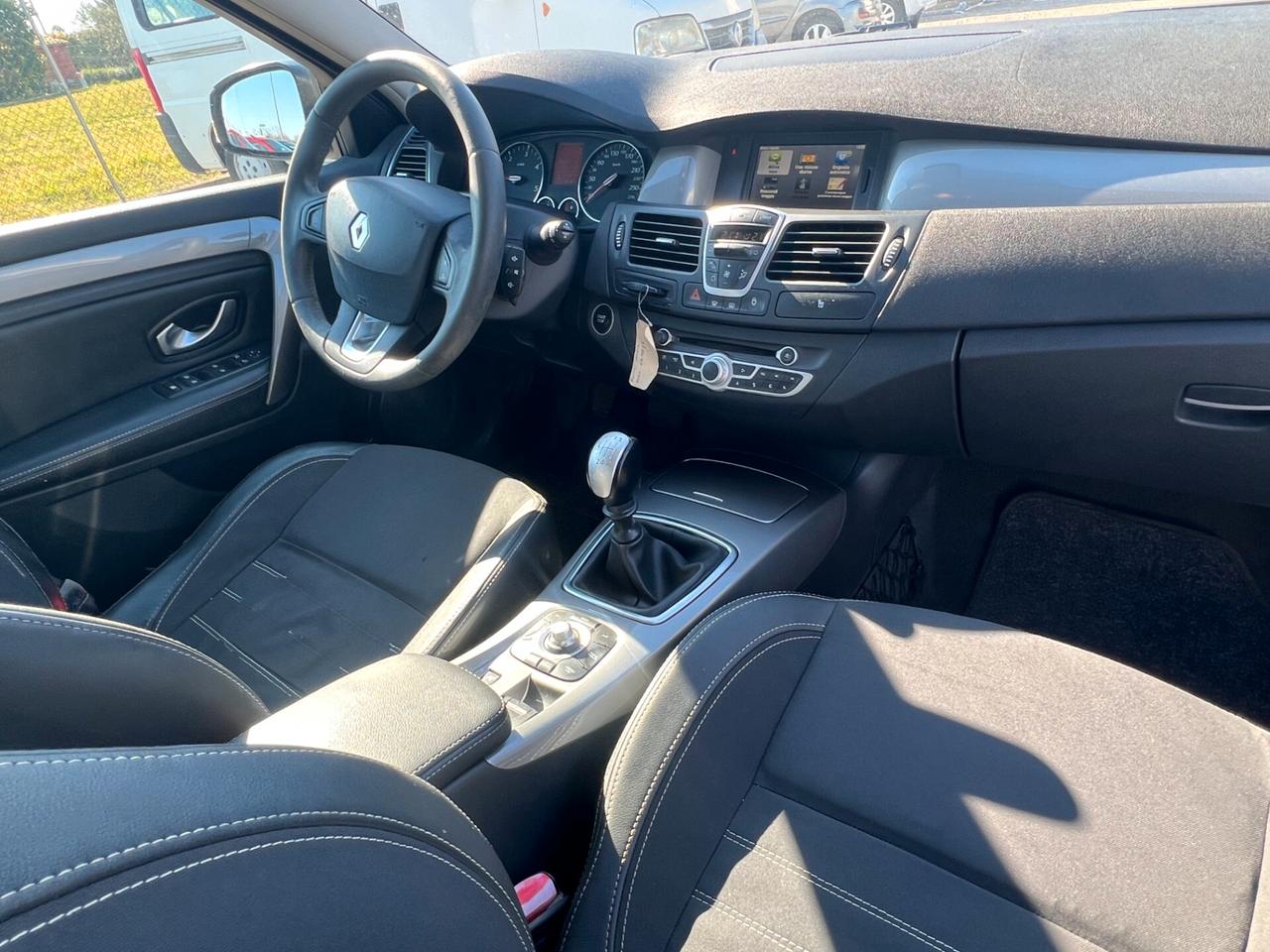 Renault Laguna 2.0 dCi 150CV SporTour Nav