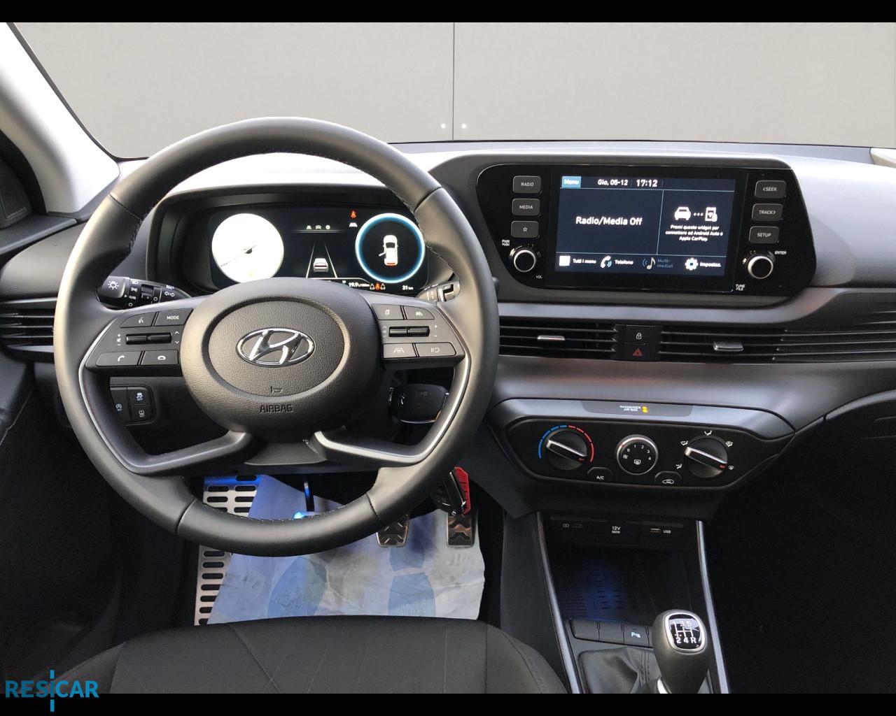 HYUNDAI BAYON 1.2 MPI XLINE