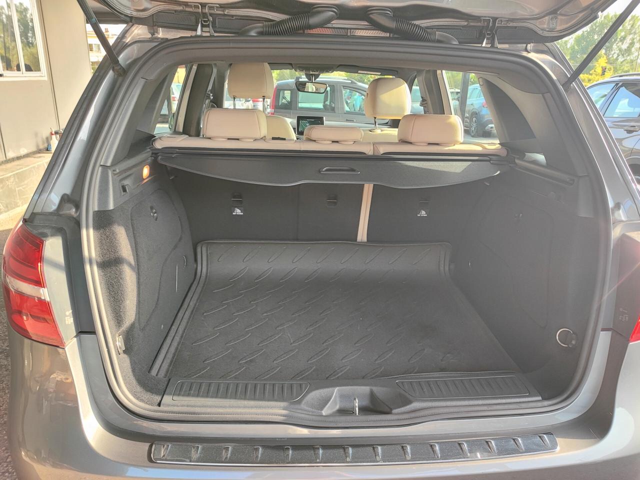 Mercedes-benz B 180 d Automatic Premium
