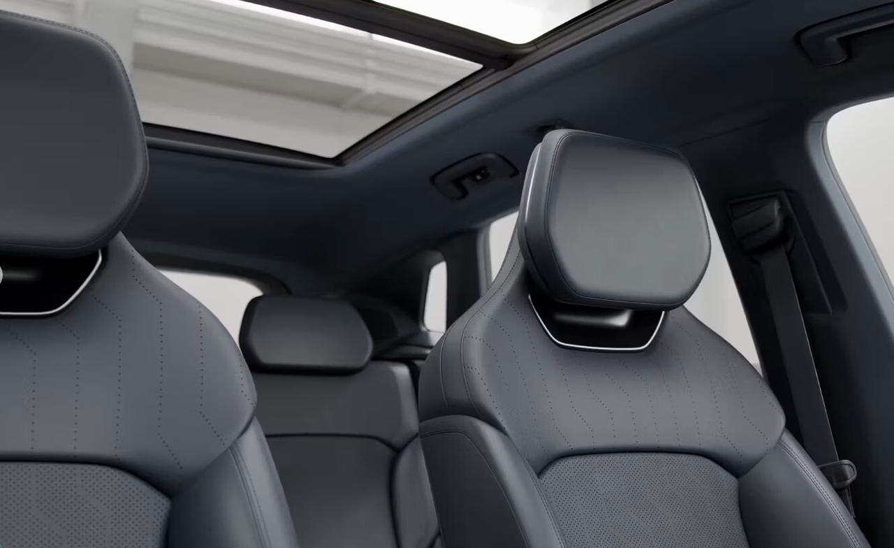 Lynk&co 08 PHEV Core