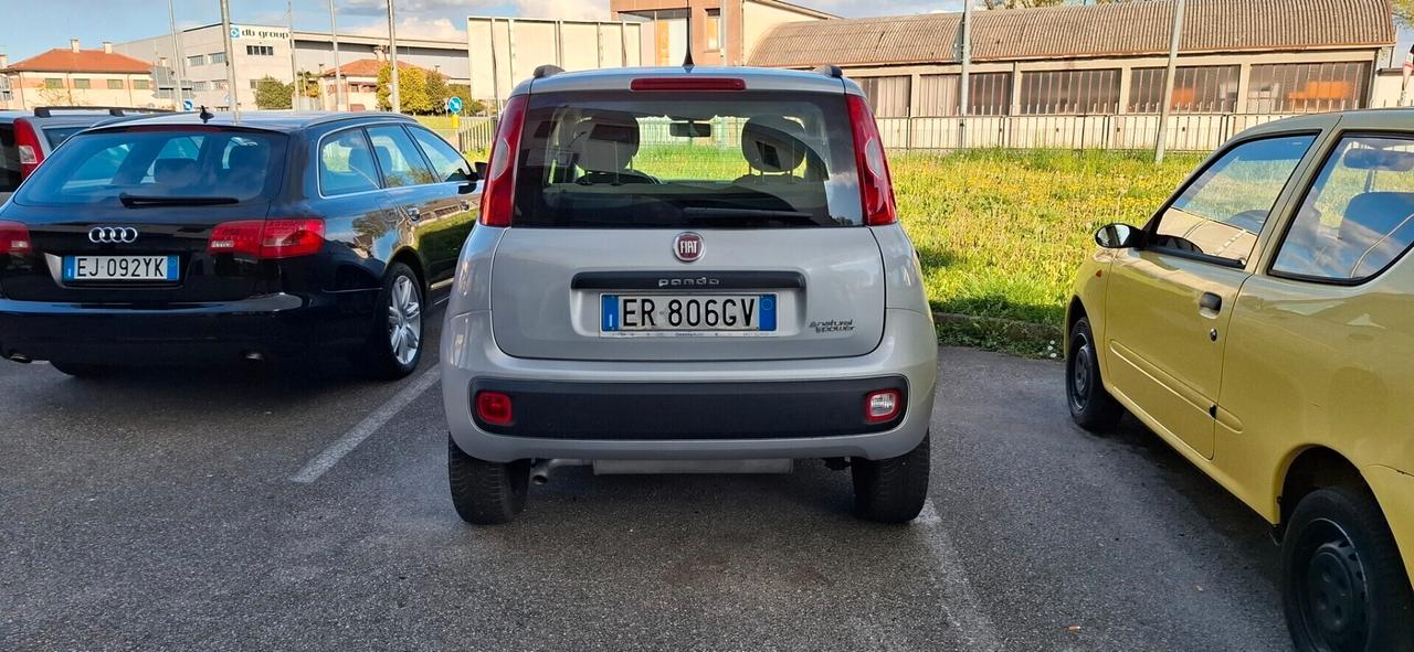 Fiat Panda 0.9 TwinAir Turbo Natural Power Lounge