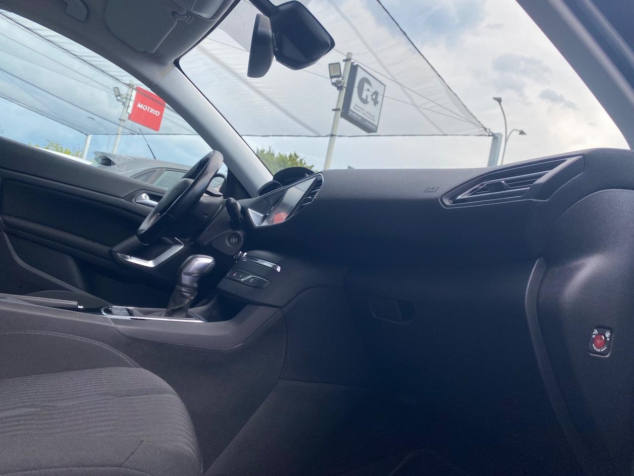Peugeot 308 BlueHDi 120 S&S EAT6 Business