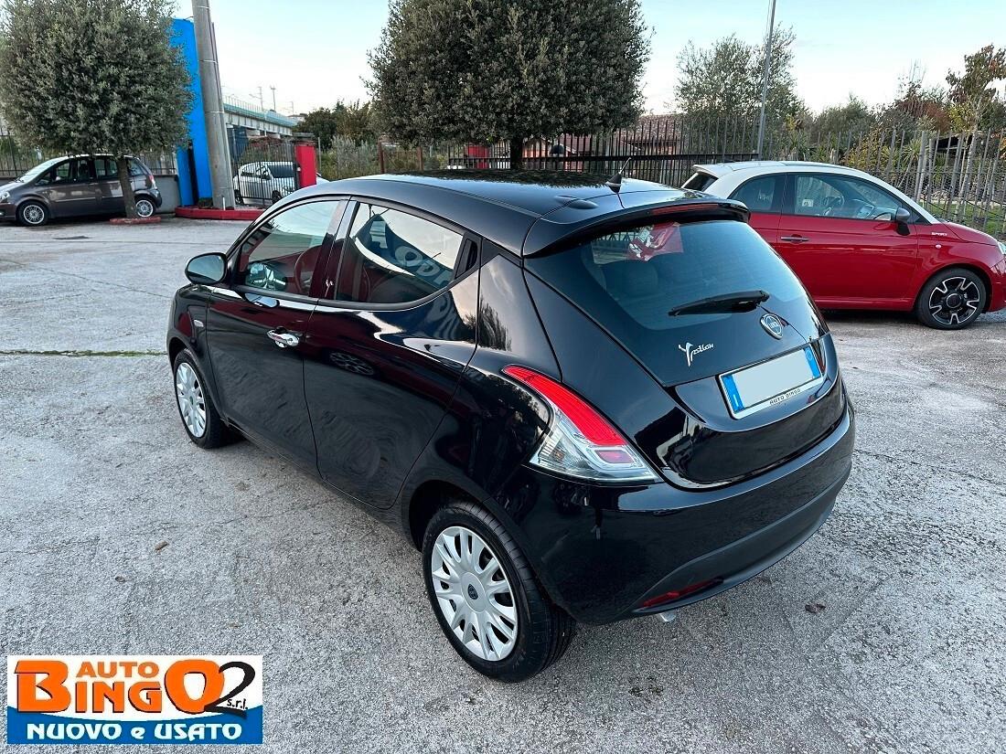 Lancia Ypsilon 1.3 MJT 16V 95 CV 5 porte S&S Silver