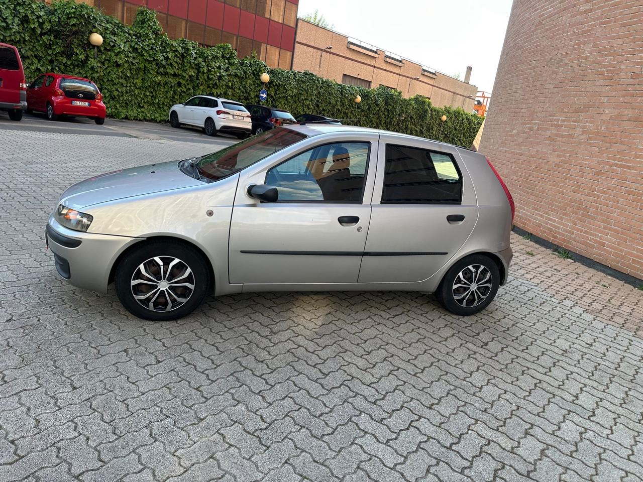Fiat Punto 1.2i 16V cat 5 porte ELX